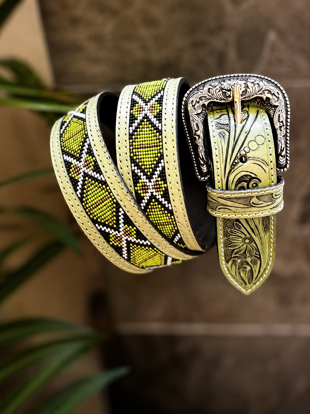 Ceinture western perlée lime Aztec