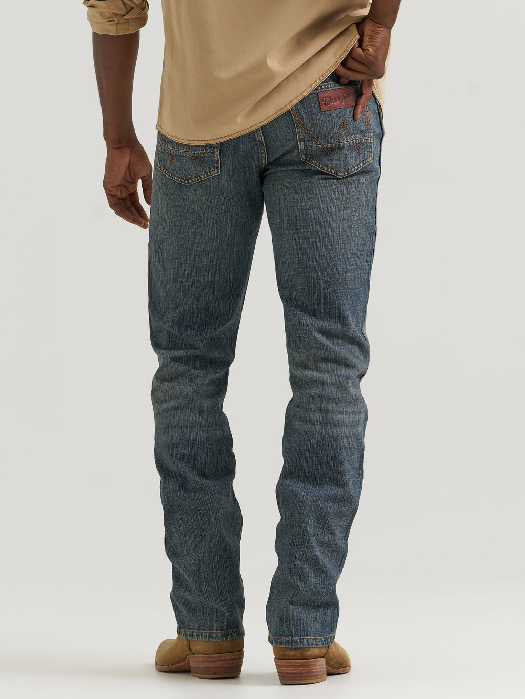 Wrangler® Retro® Slim Straight Jean