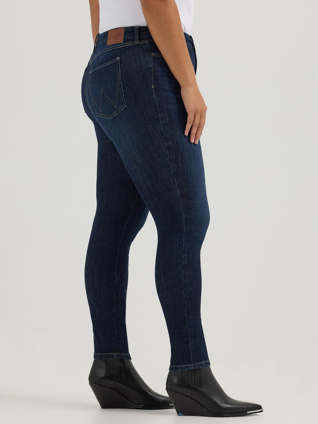 Wrangler® Bespoke Flare Jean - High Waisted