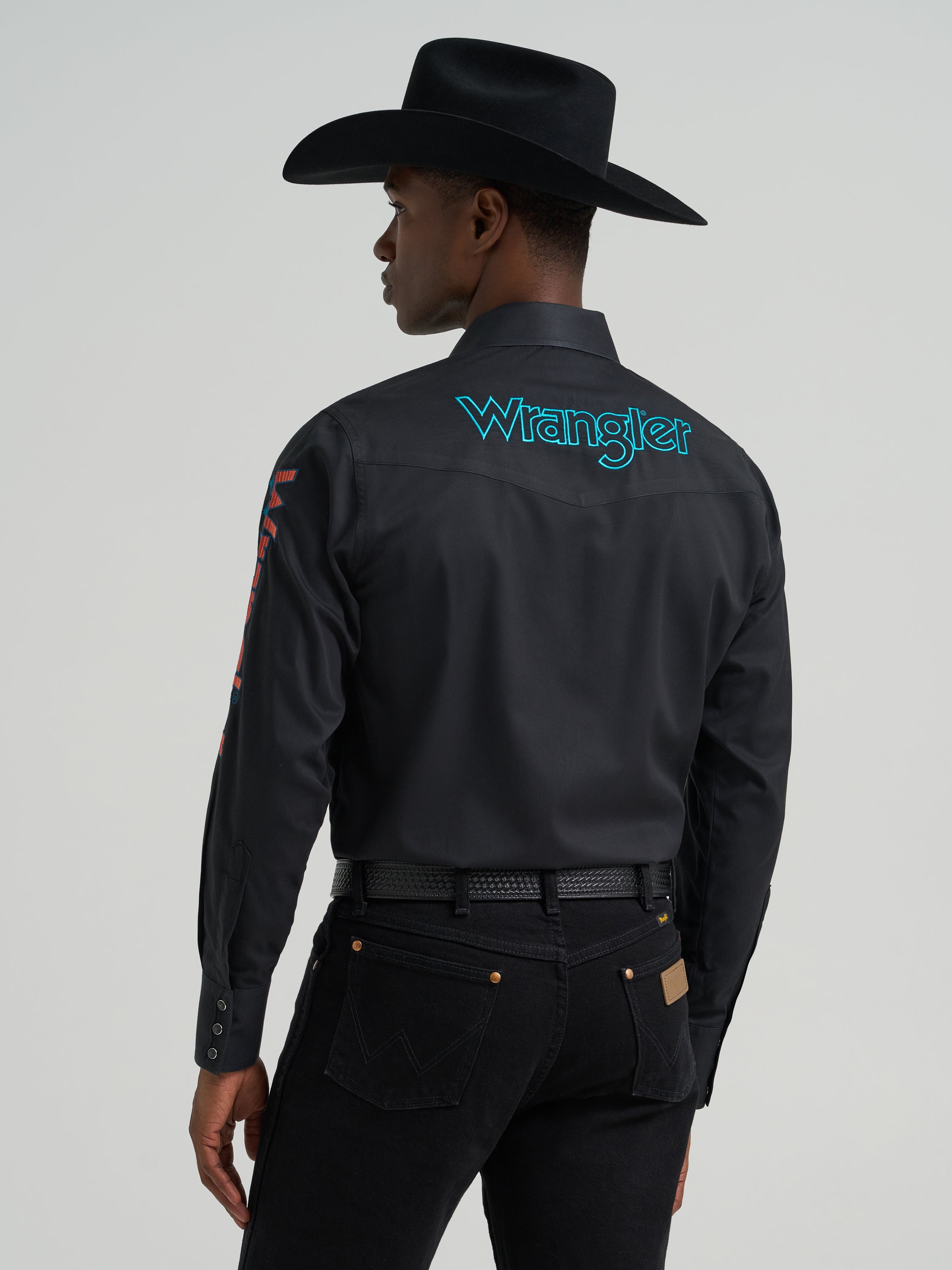 Wrangler® Logo Long Sleeve Shirt