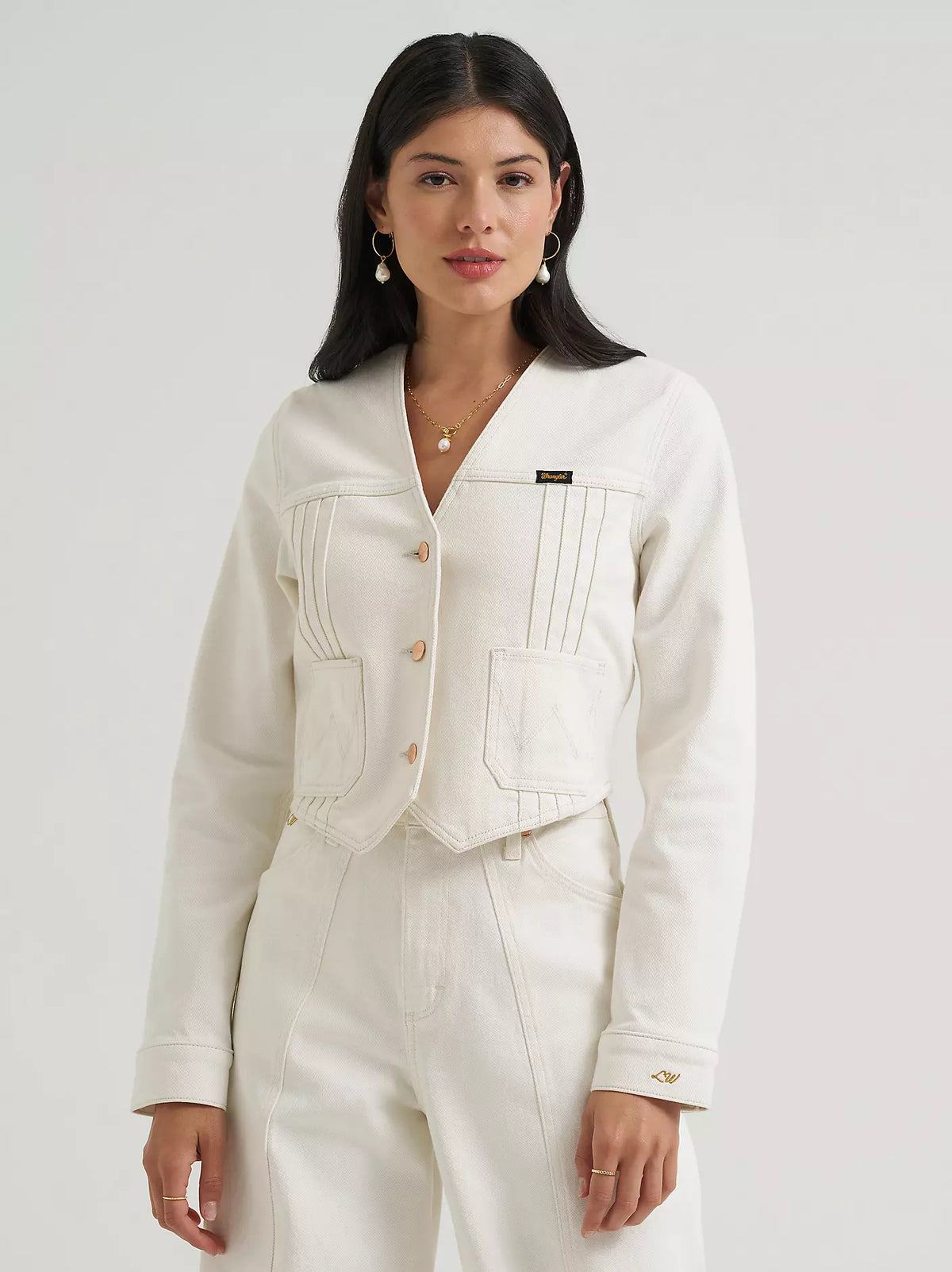 Chandail en denim Lainey Wilson x Wrangler Pleated Tour – Pearl White – Femme