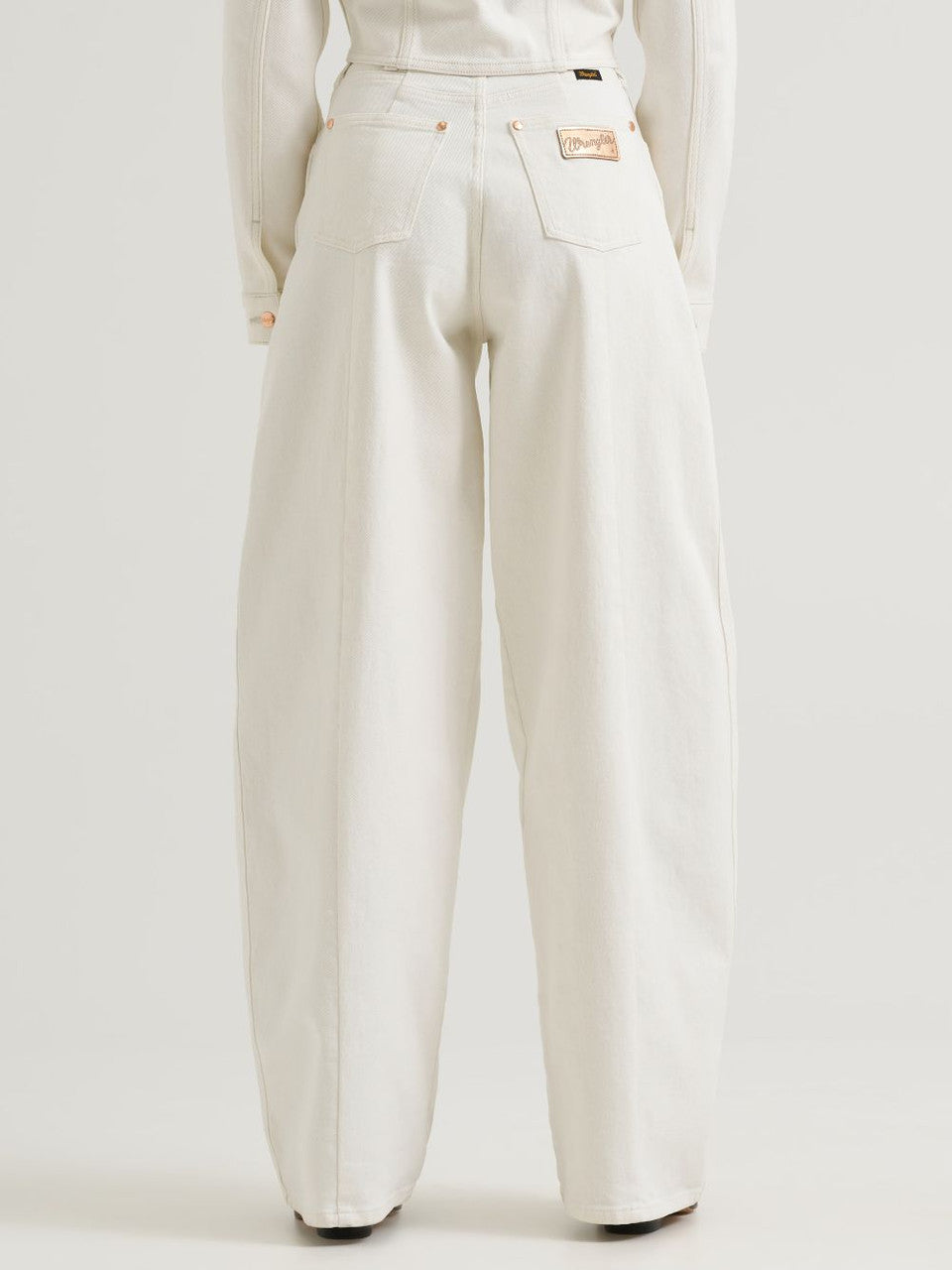 Wrangler x Lainey Wilson jean Barrel blanc