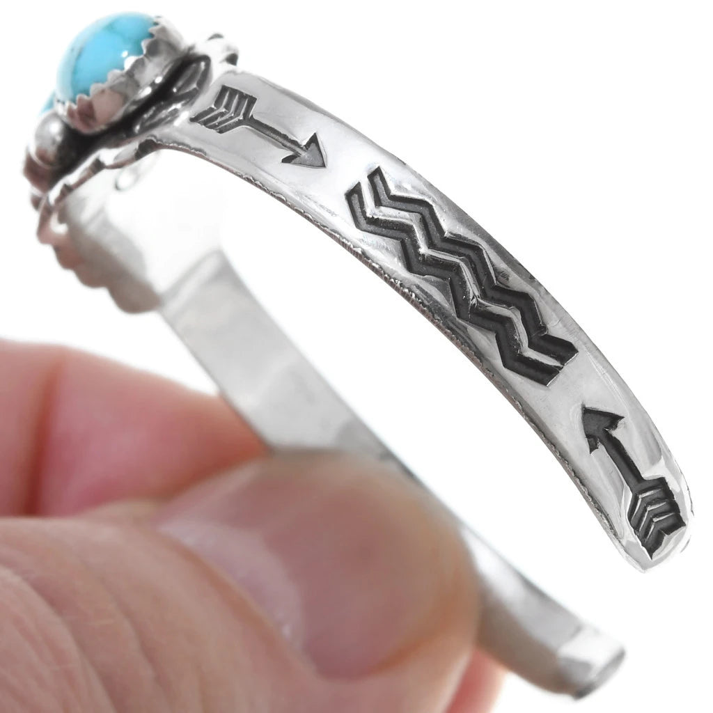 Bracelet navajo pour bébé en argent sterling avec turquoises