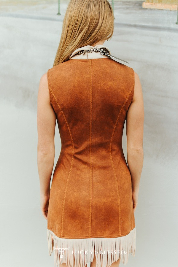 Robe « Camel & Cream Suede » à franges