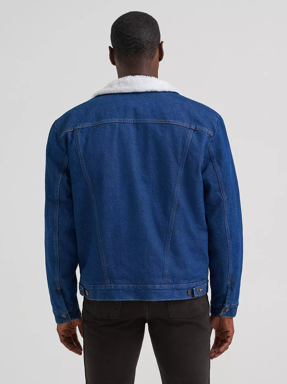 Manteau Wrangler Western en denim doublé sherpa – Denim foncé