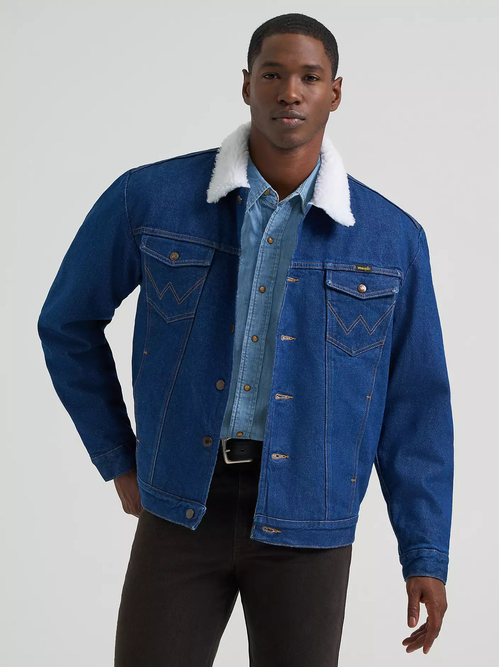Manteau Wrangler Western en denim doublé sherpa – Denim foncé