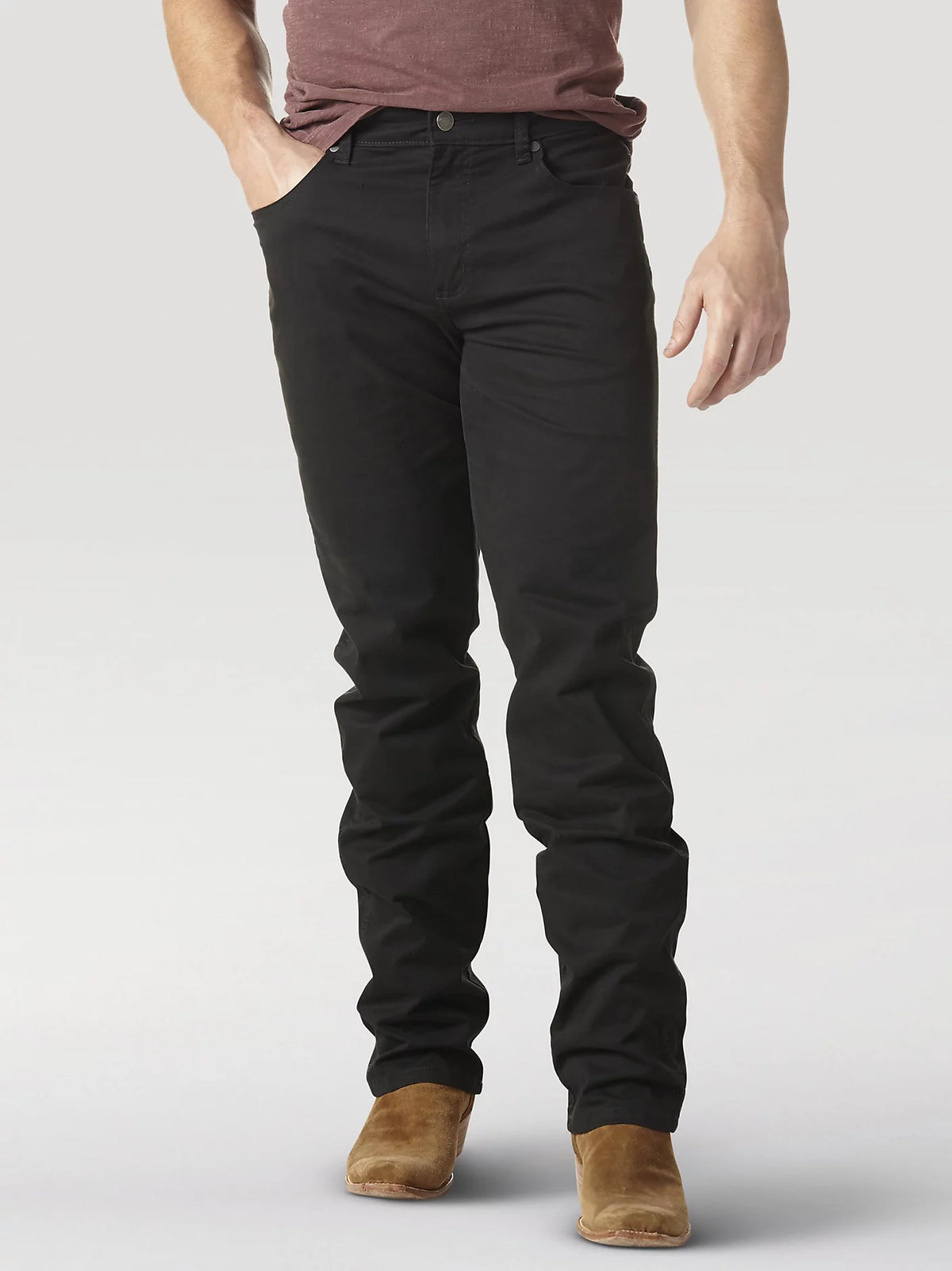 Wrangler® Retro® Slim Straight Jean Noir