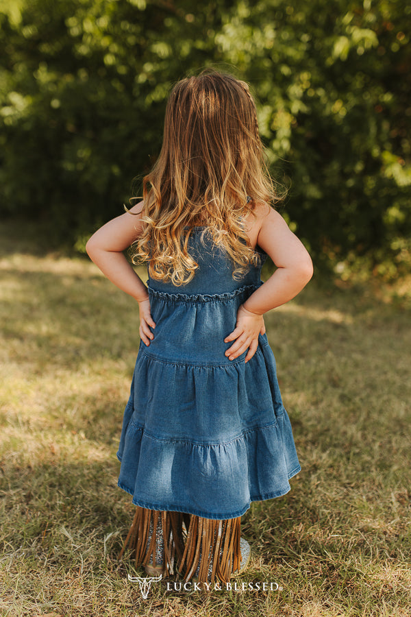 Robe en denim à volants