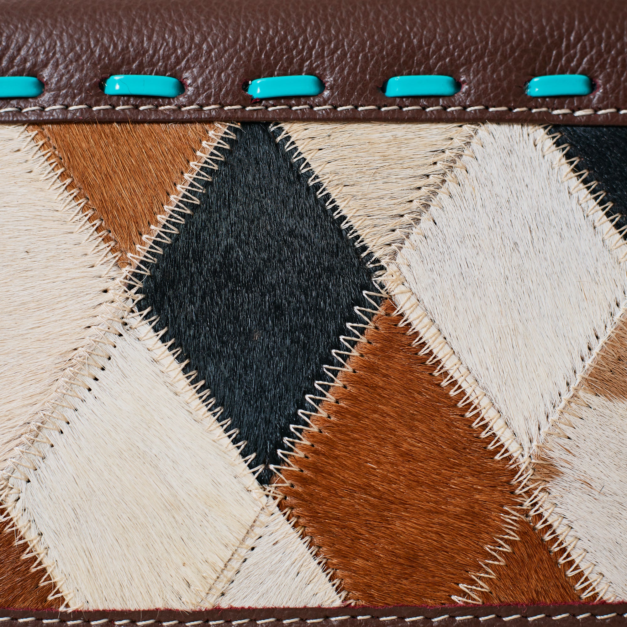 Portefeuille Western en cuir véritable et patchwork de peau de vache