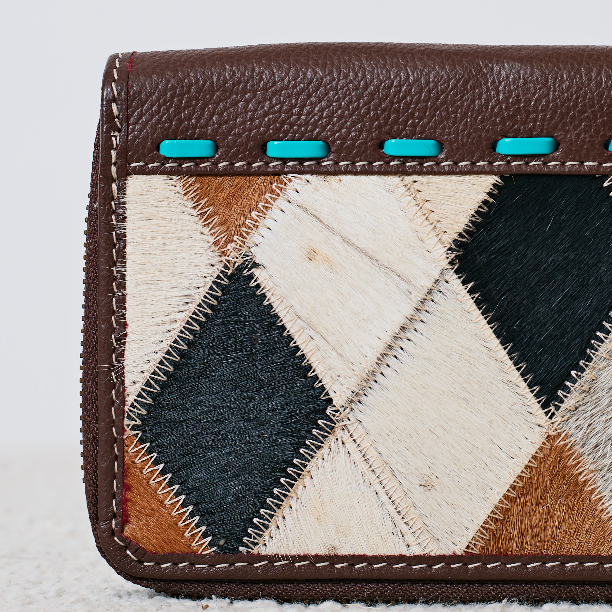 Portefeuille Western en cuir véritable et patchwork de peau de vache
