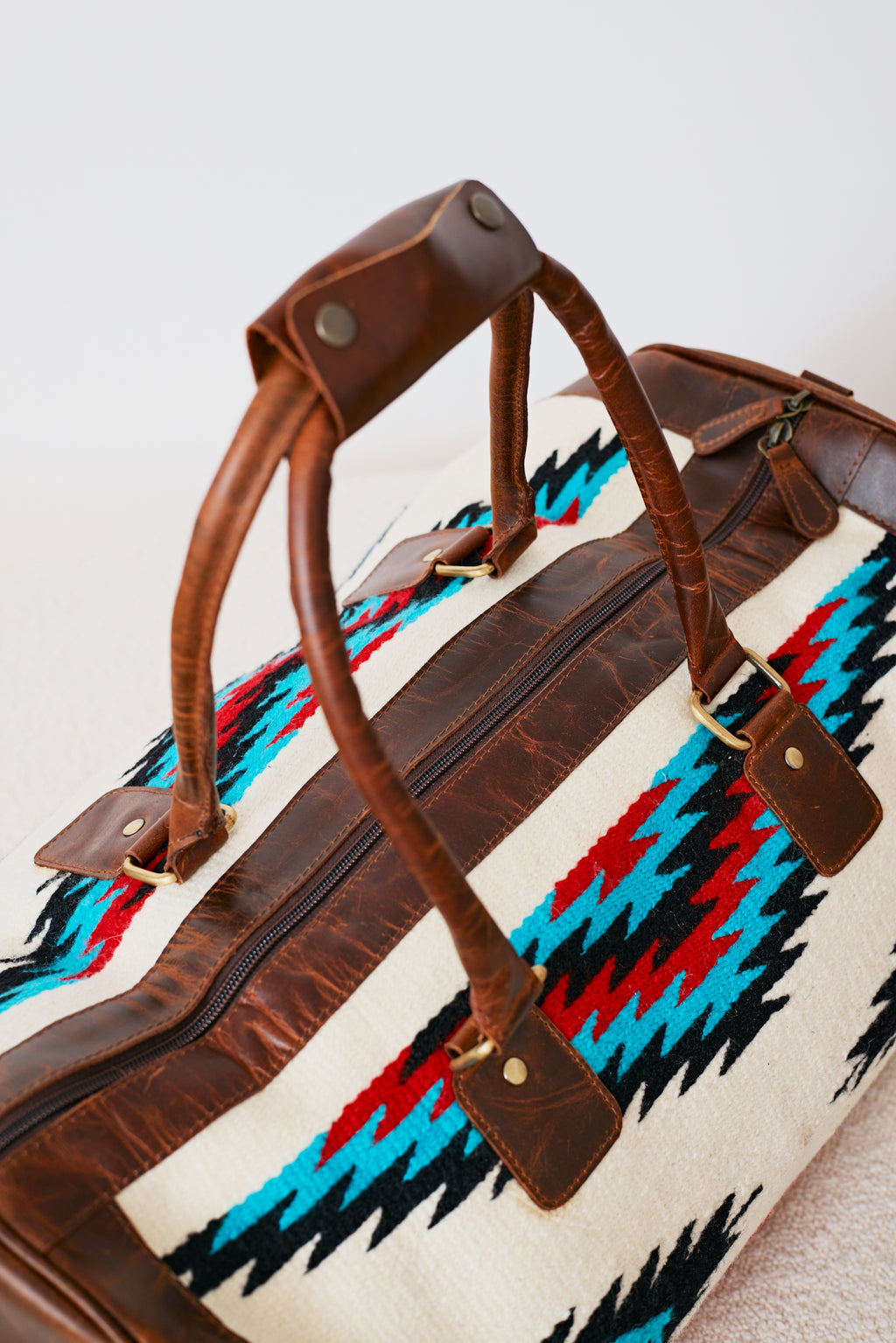 Sac duffle western Aztec crème, turquoise & rouge
