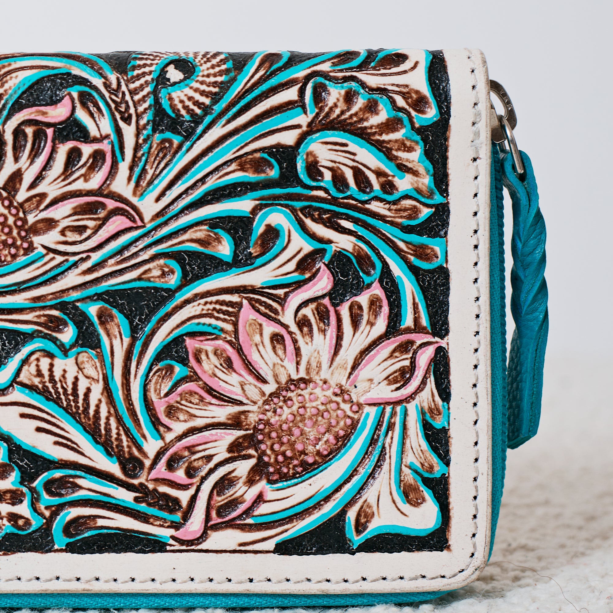 Embossed Genuine Leather Western Wallet – Floral