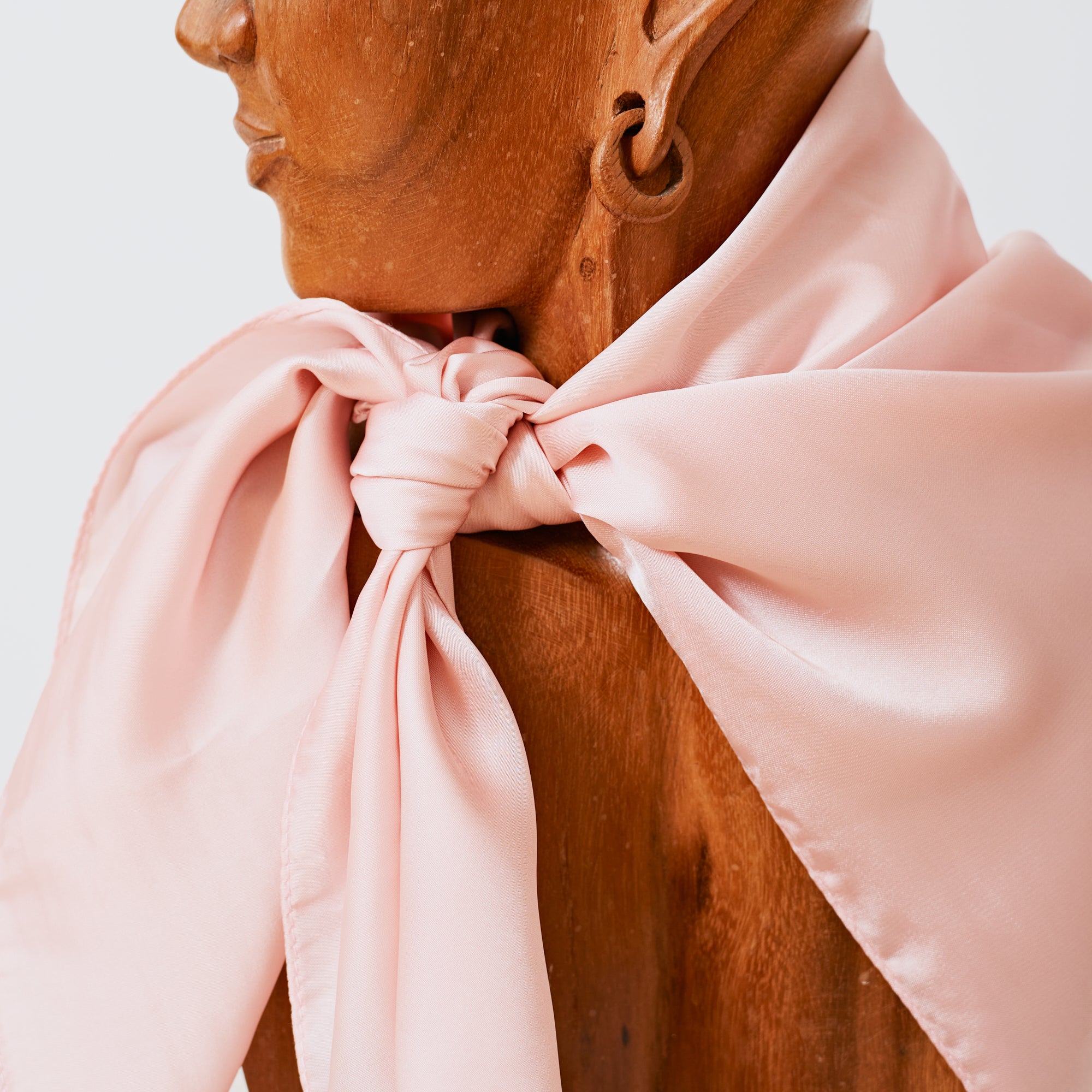 Foulard western satiné rose pâle