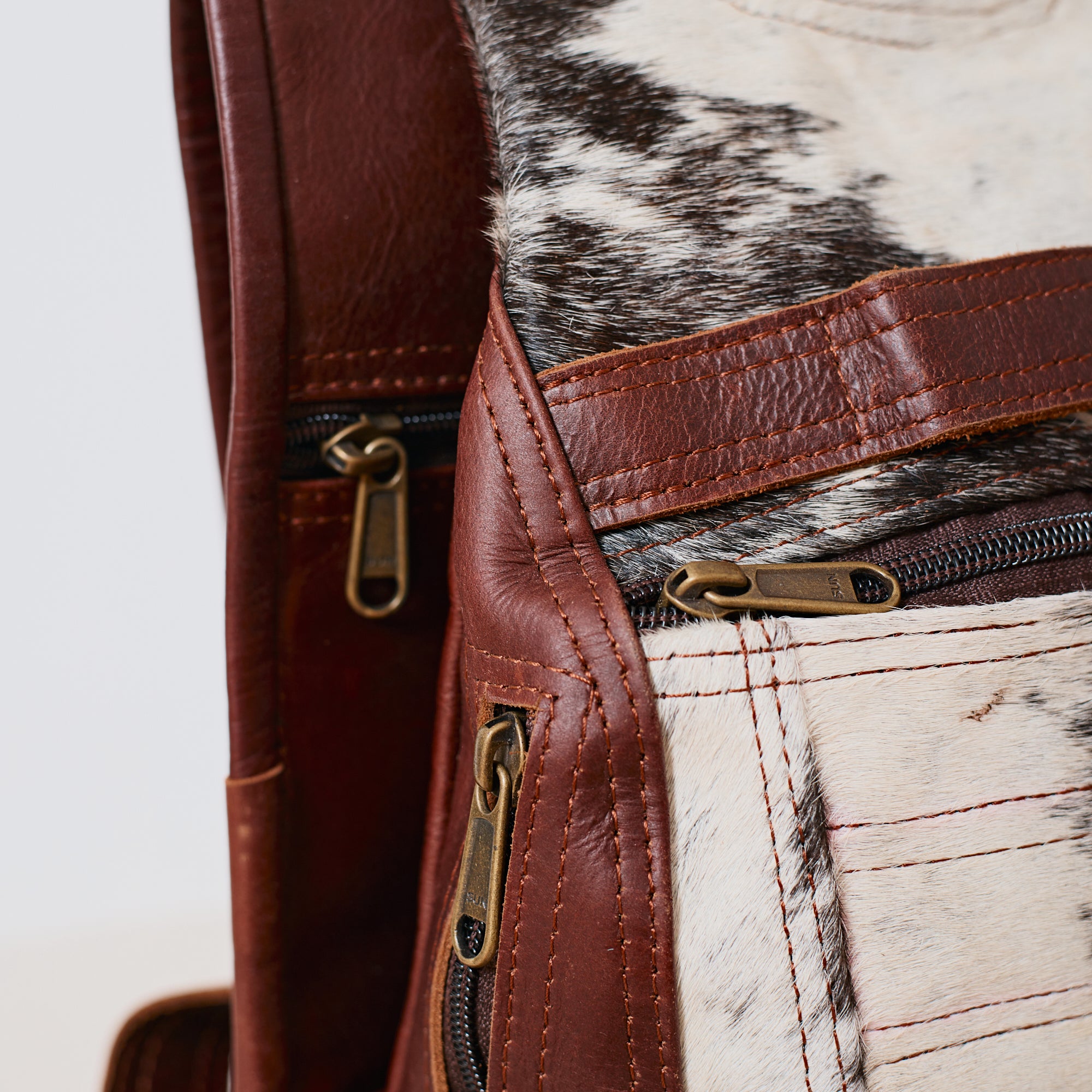 Sac à dos western en poil de vache