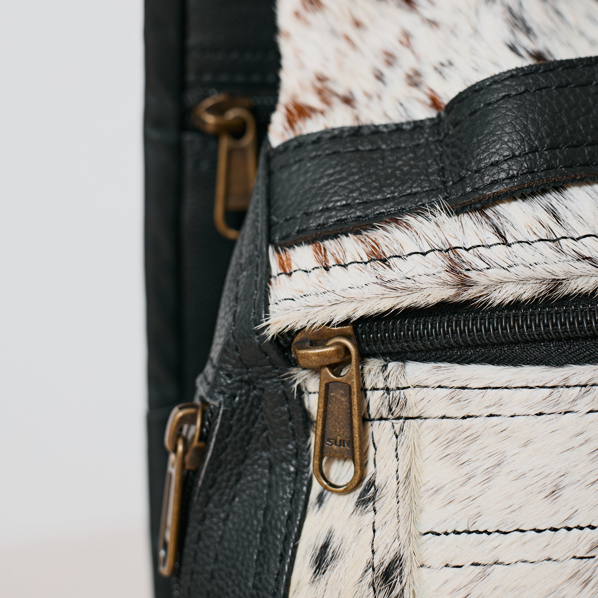 Sac à dos western en poil de vache