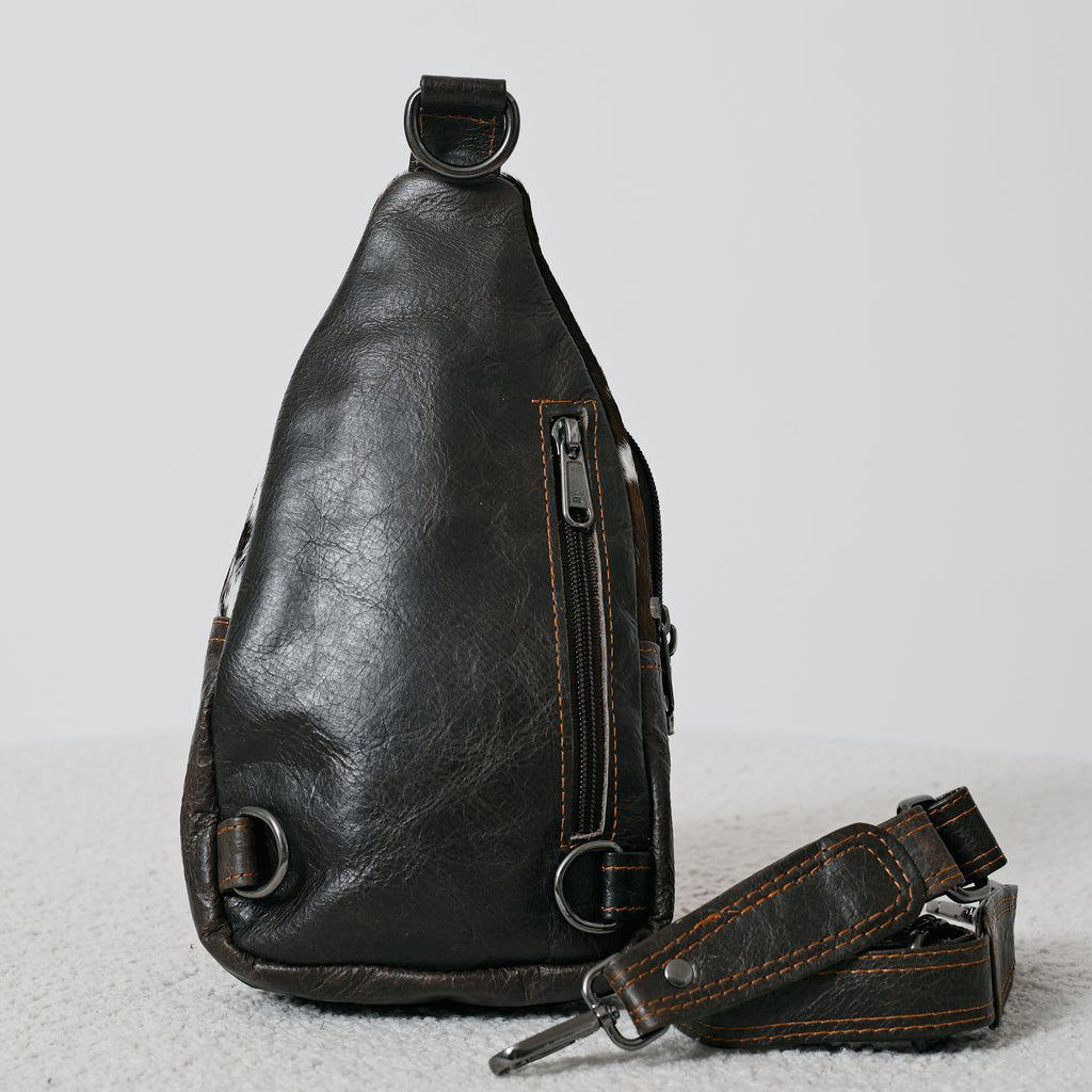 Sac bandoulière western en poil de vache brun et blanc
