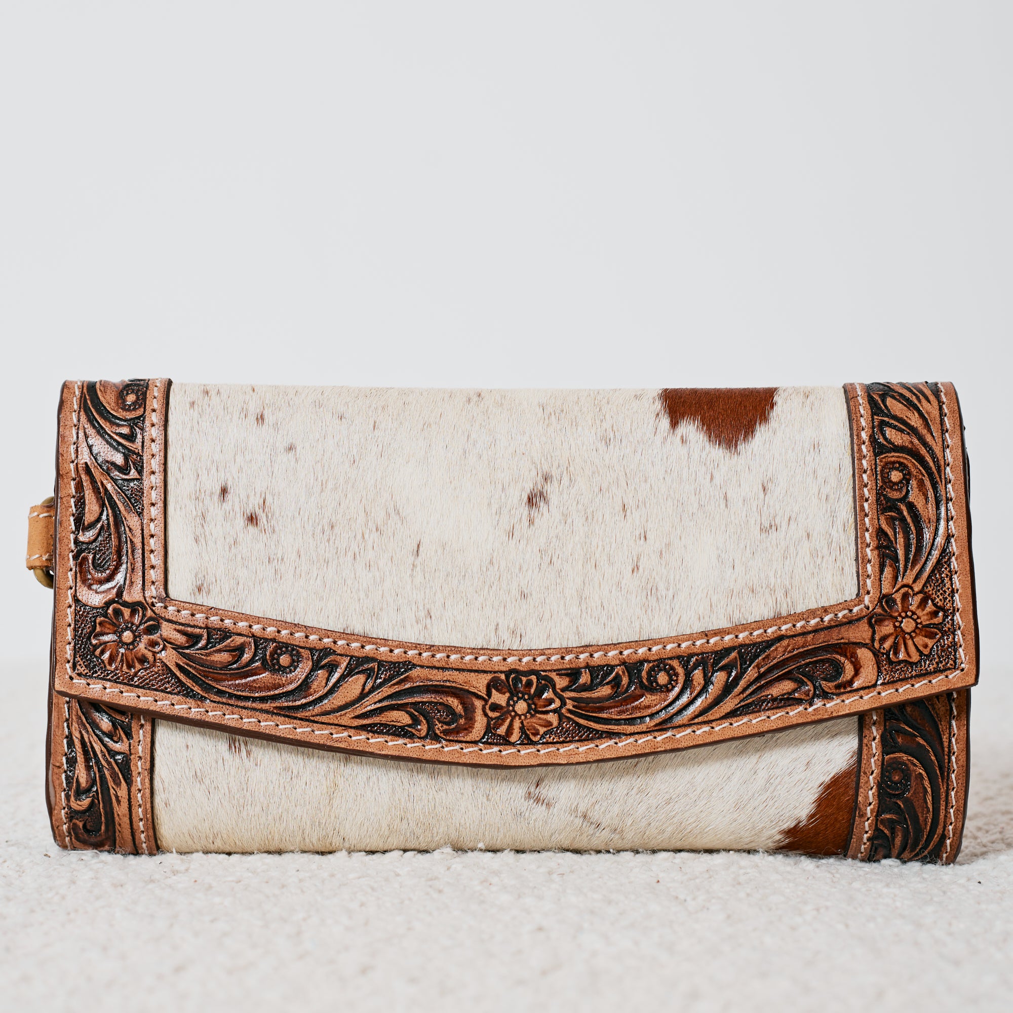 Portefeuille Western en cuir véritable et peau de vache – Cowhide Floral