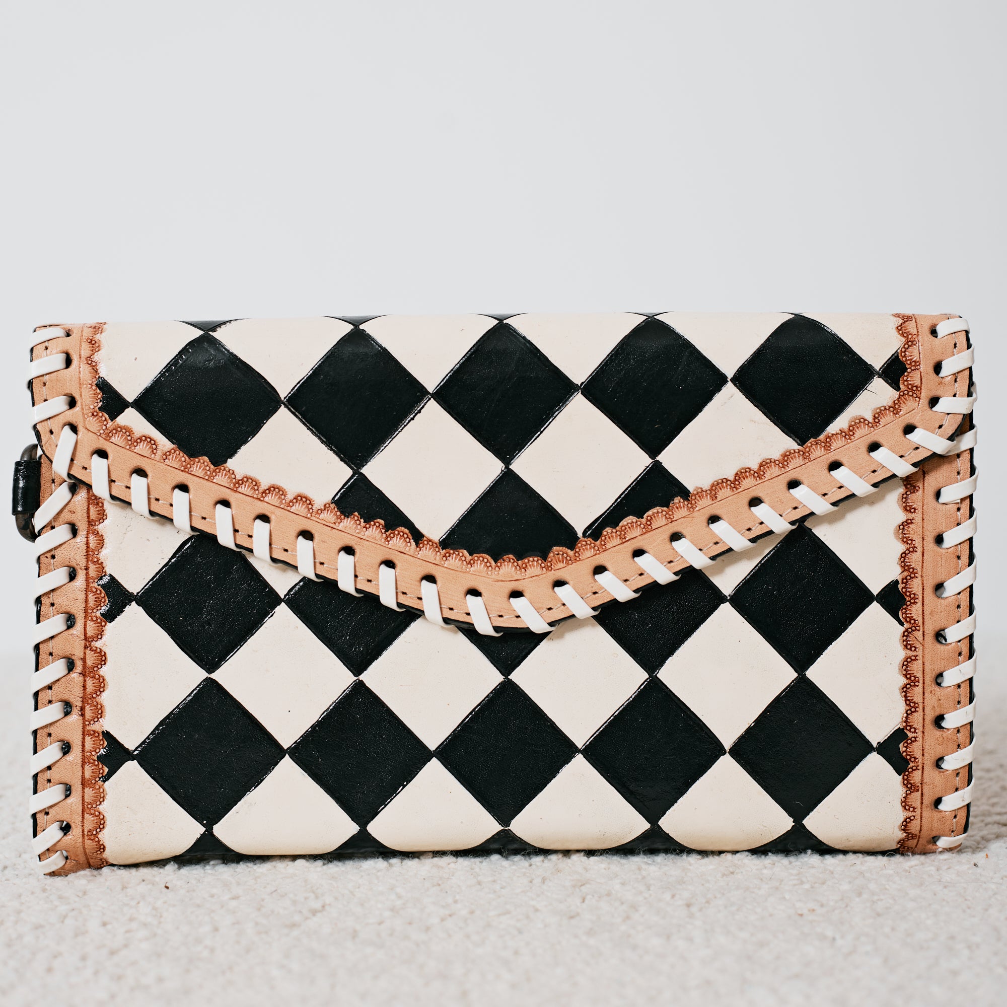 Sac à main western en cuir véritable – Harlequin Noir & Blanc