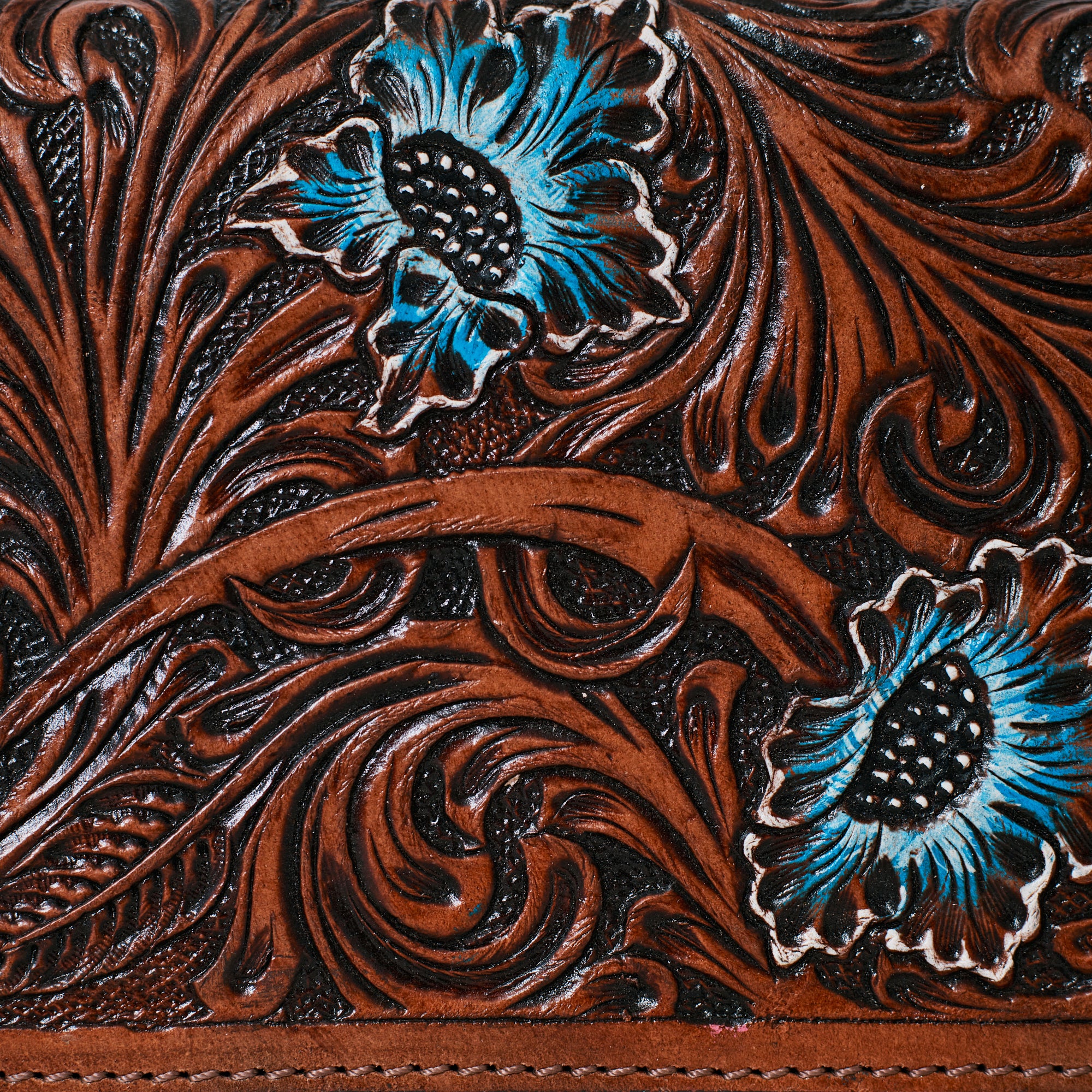 Embossed Genuine Leather Western Wallet – Floral