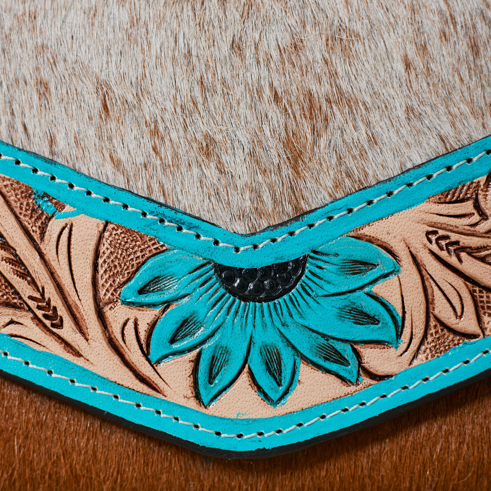 Portefeuille Western en cuir véritable et peau de vache – Turquoise Floral Cowhide