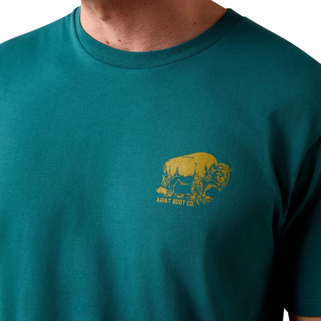 T-shirt Ariat Homme – Bison Wander Flag Classic Fit Mediterranean