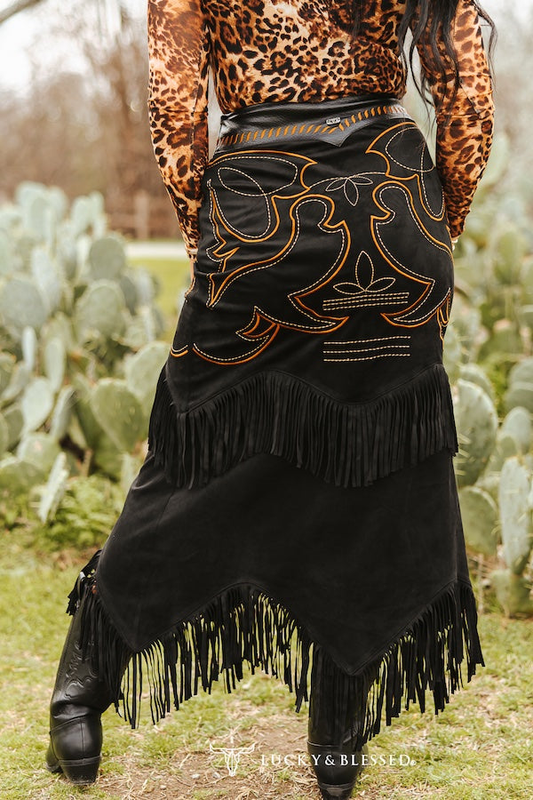 Jupe longue à franges et coutures western noires