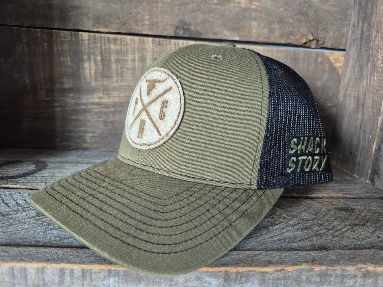 black cowhide round cap